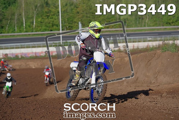IMGP3449