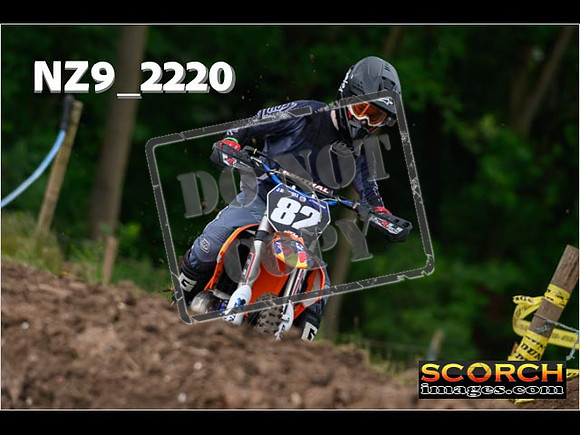 Inters GreenOrange-030