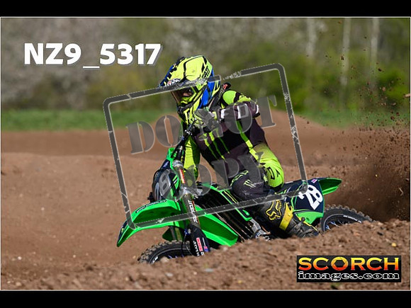 Inters-087