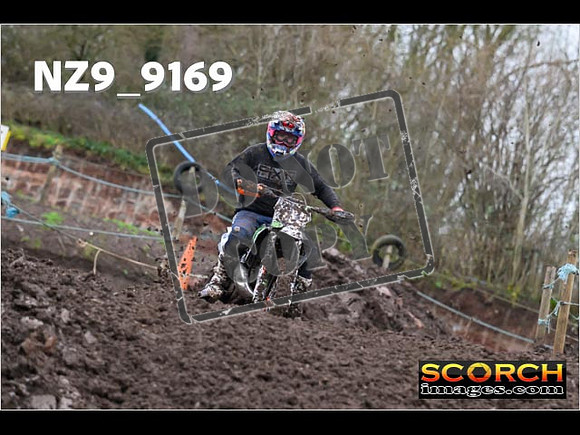 Experts-086