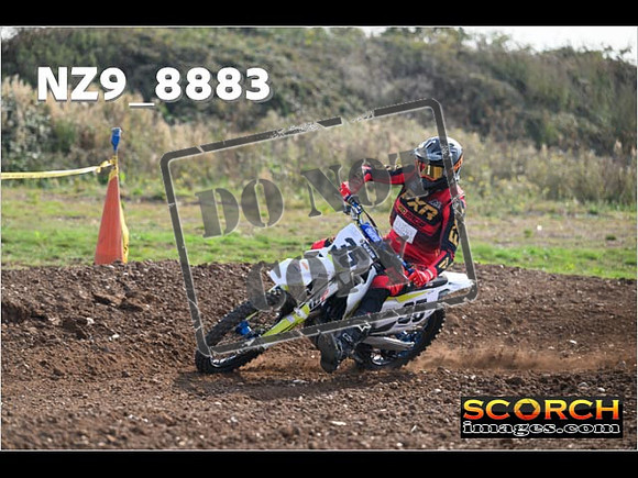 Experts-089