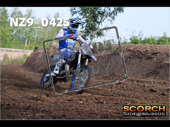 Experts-022