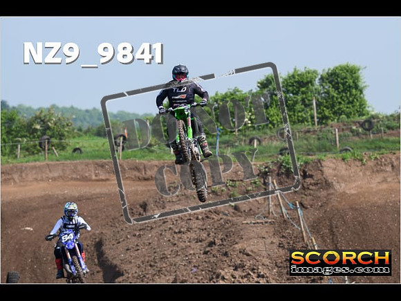 Experts-110