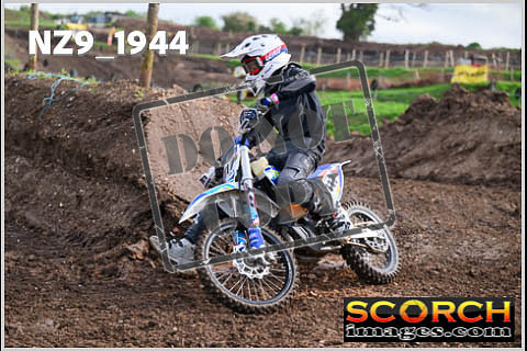 Youth-030