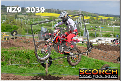 Experts-070