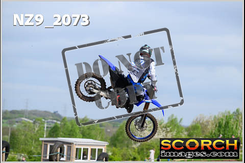 Experts-102