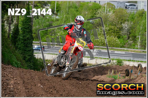Inters-057