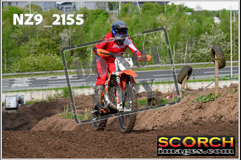 Inters-068