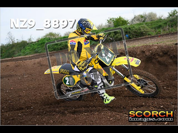 Inters-069