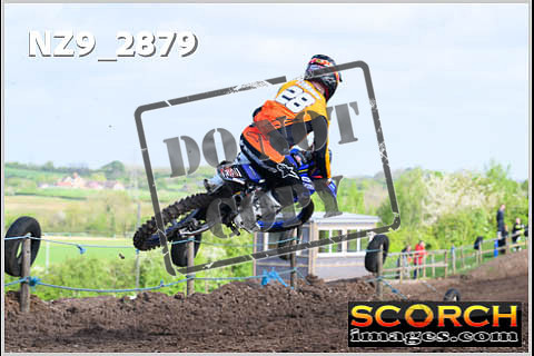 Experts-061