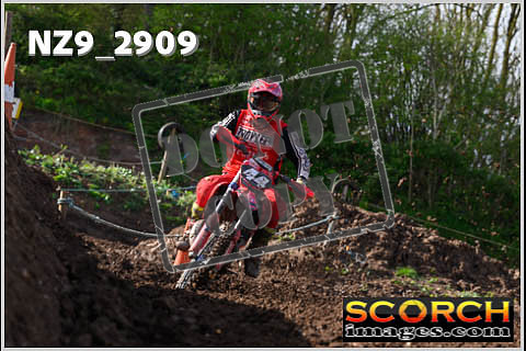 Experts-090