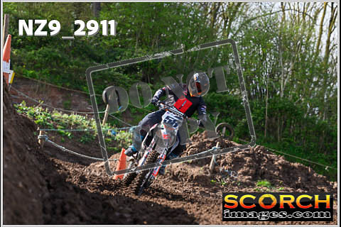 Experts-092