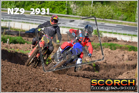 Experts-112