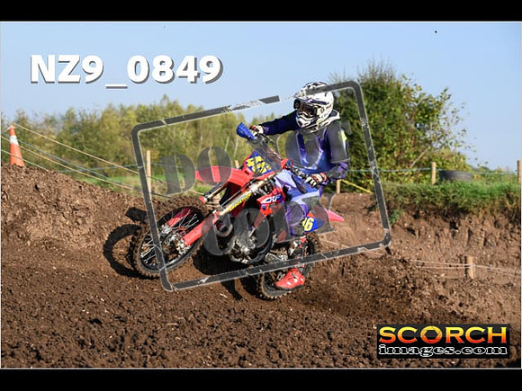 Experts-064