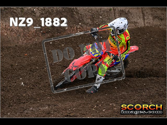 Experts-102