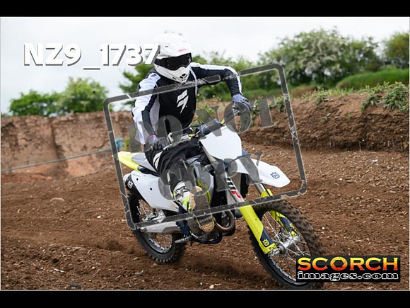 Thur08May-054
