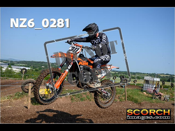 Thur19Jun-016