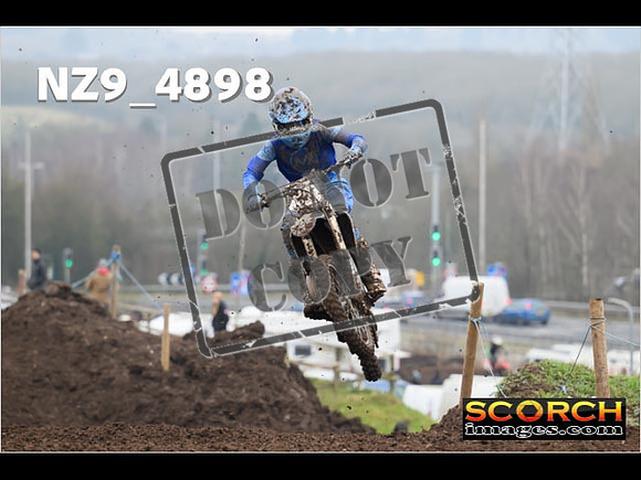 Experts-371