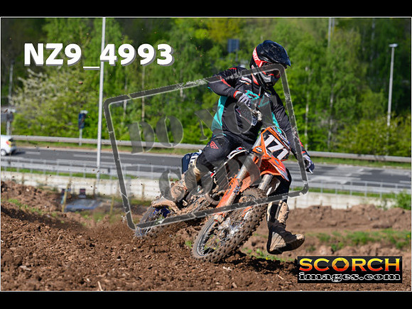 Thur 18Apr-032