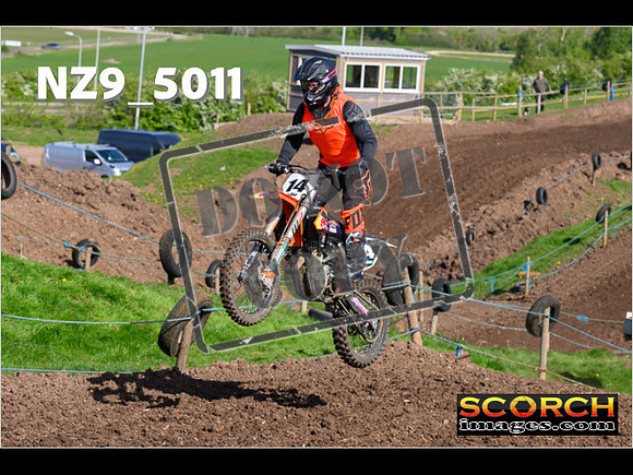 Thur 18Apr-049