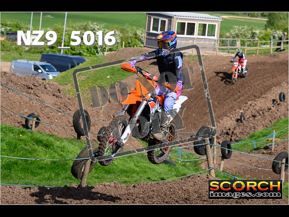 Thur 18Apr-053