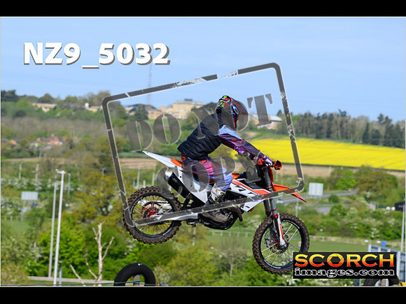 Thur 18Apr-069