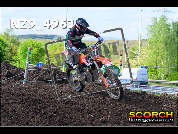 Thur 18Apr-003
