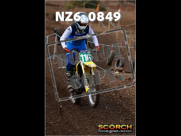 Experts-043