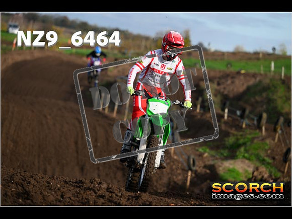 Experts-078