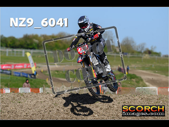 MX1-001