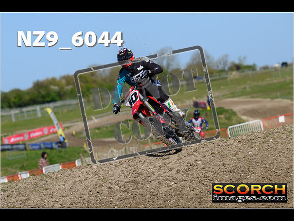 MX1-003