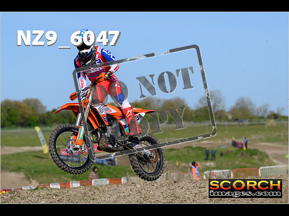 MX1-005