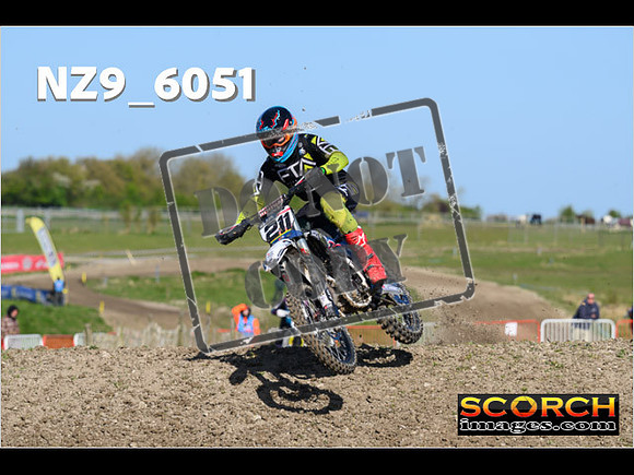 MX1-009