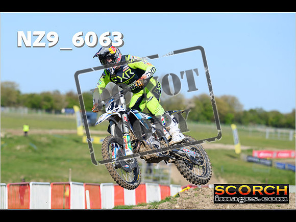 MX1-021