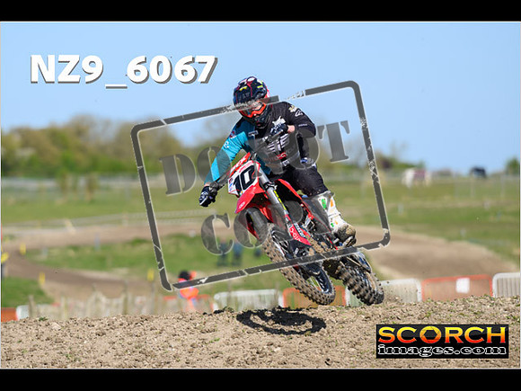 MX1-025