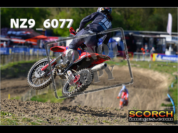 MX1-035