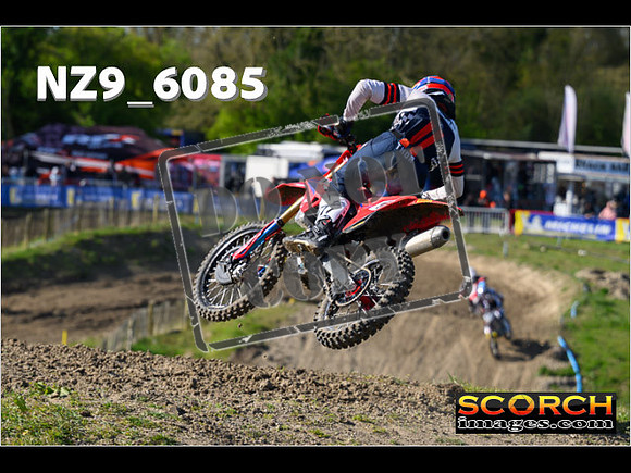 MX1-042
