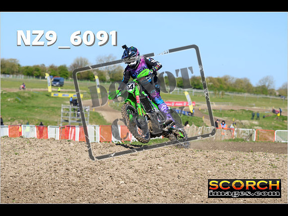 MX1-047