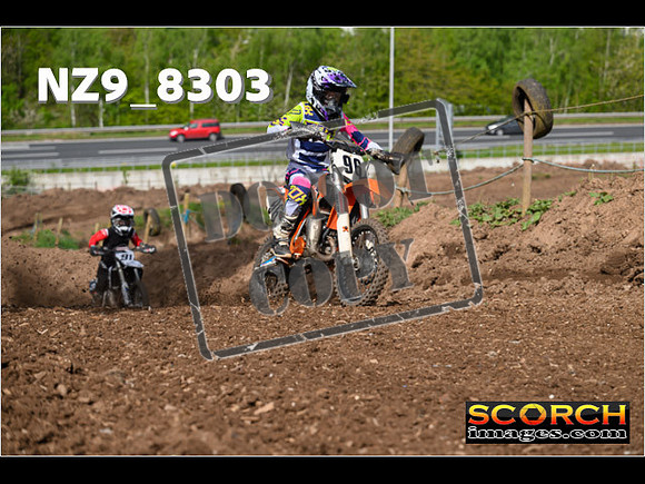 Youth-095