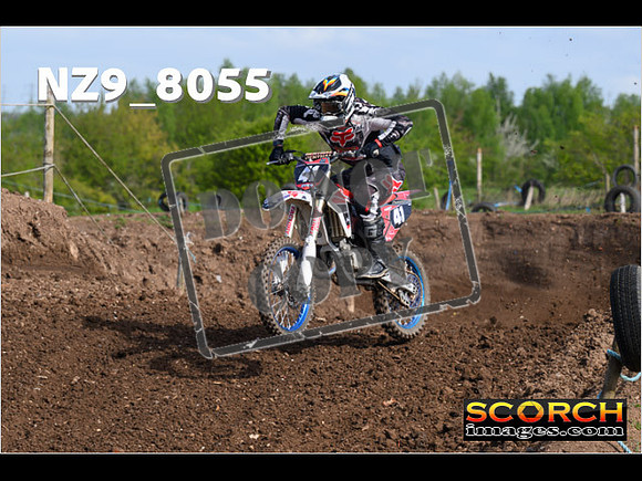 Experts-092