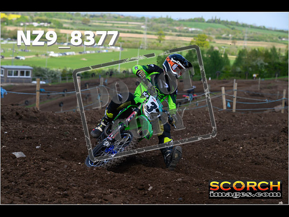 Experts-105