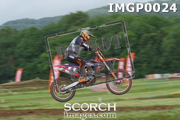 IMGP0024