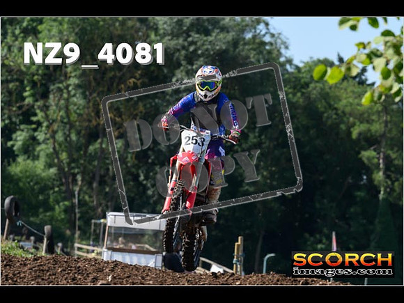 Inters Green-053