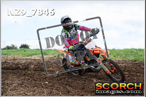 Apex 19-Jul-2023-075