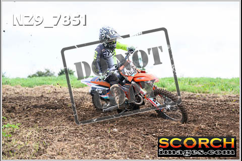 Apex 19-Jul-2023-080