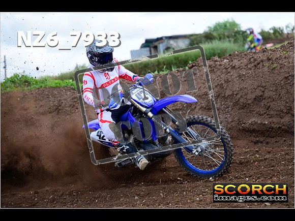 Experts-099