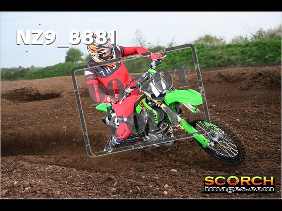 Inters-053