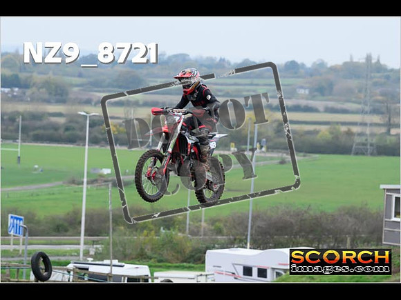 Thur31Oct-067