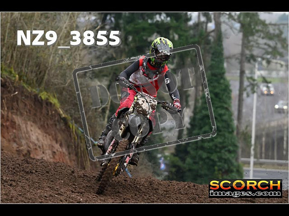 Experts-050