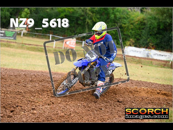 Experts-022
